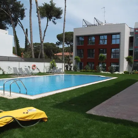 Royal Marina Gardens Apartment