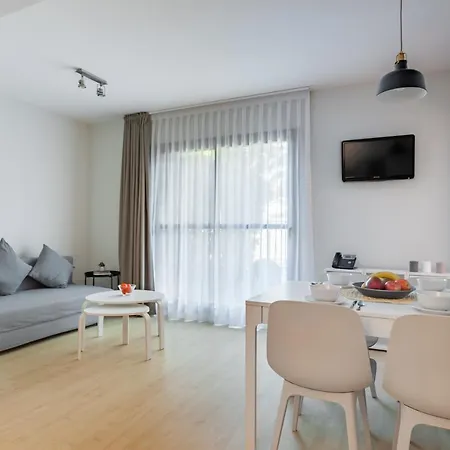 Apartment Royal Marina Gardens