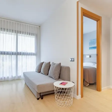 Royal Marina Gardens Апартаменты Кастельдефельс