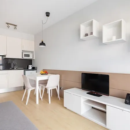 Royal Marina Gardens Apartment *